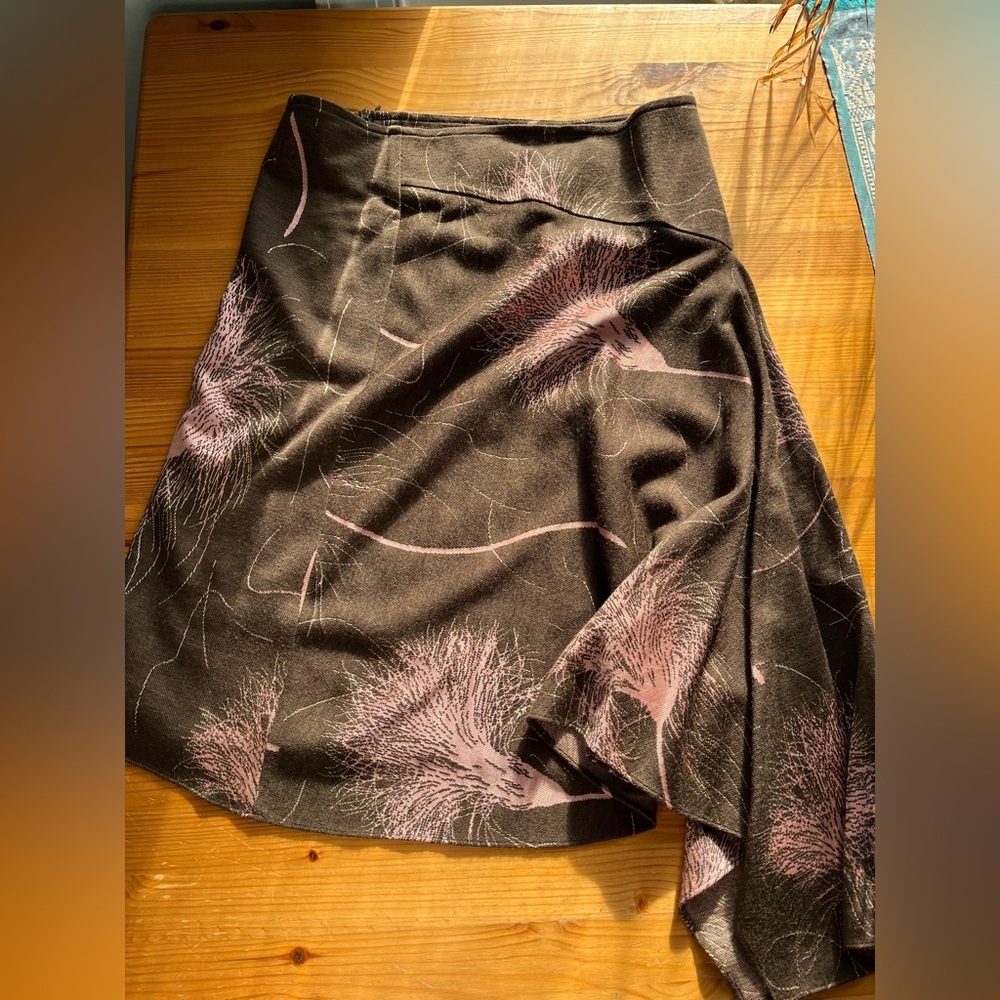 Decjuba Skirt Bundle small 2